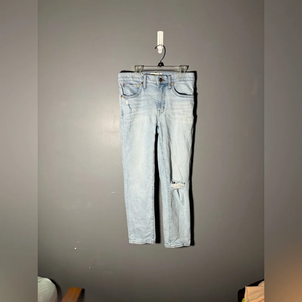 Madewell Mid-Rise Classic Straight Jeans Wellingford Wash Knee-Rip Edition SZ 25 - Picture 2 of 5
